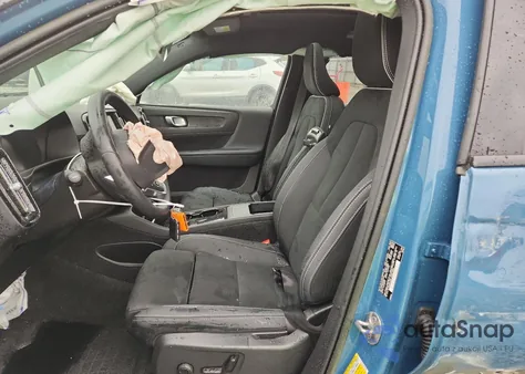 2023 Volvo Xc40 Recharge Plus z USA, uszkodzony, nr VIN YV4ED3UW9P2941243